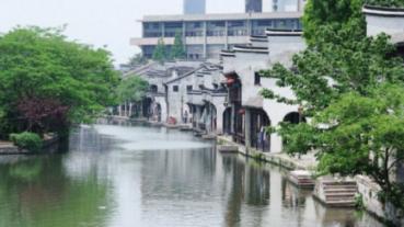 朋友被派出所的人带走了两天一直联系不上怎么找到他？游戏画面